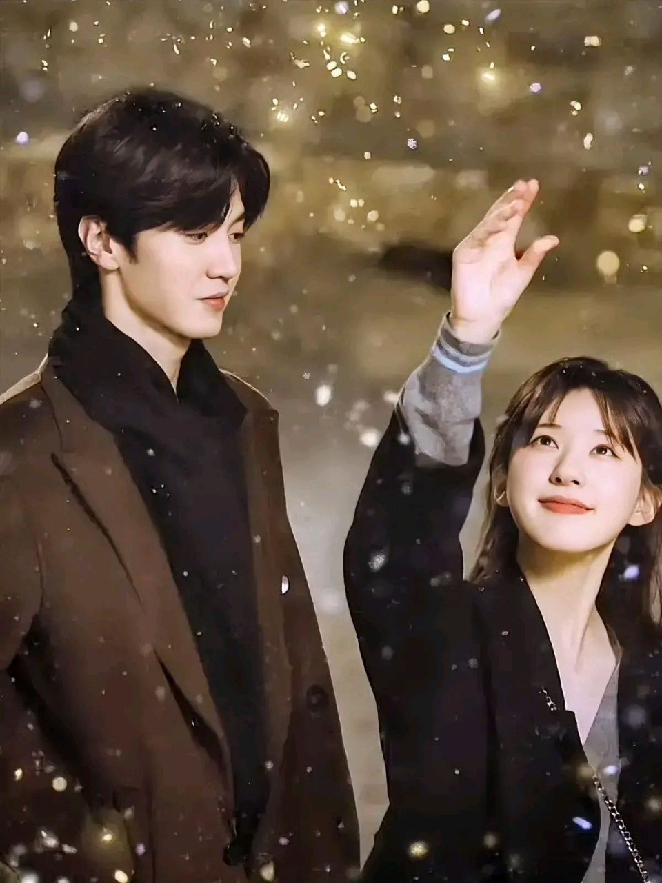 00偷偷藏不住03桑稚的举动像一束光,照进了他的世界.