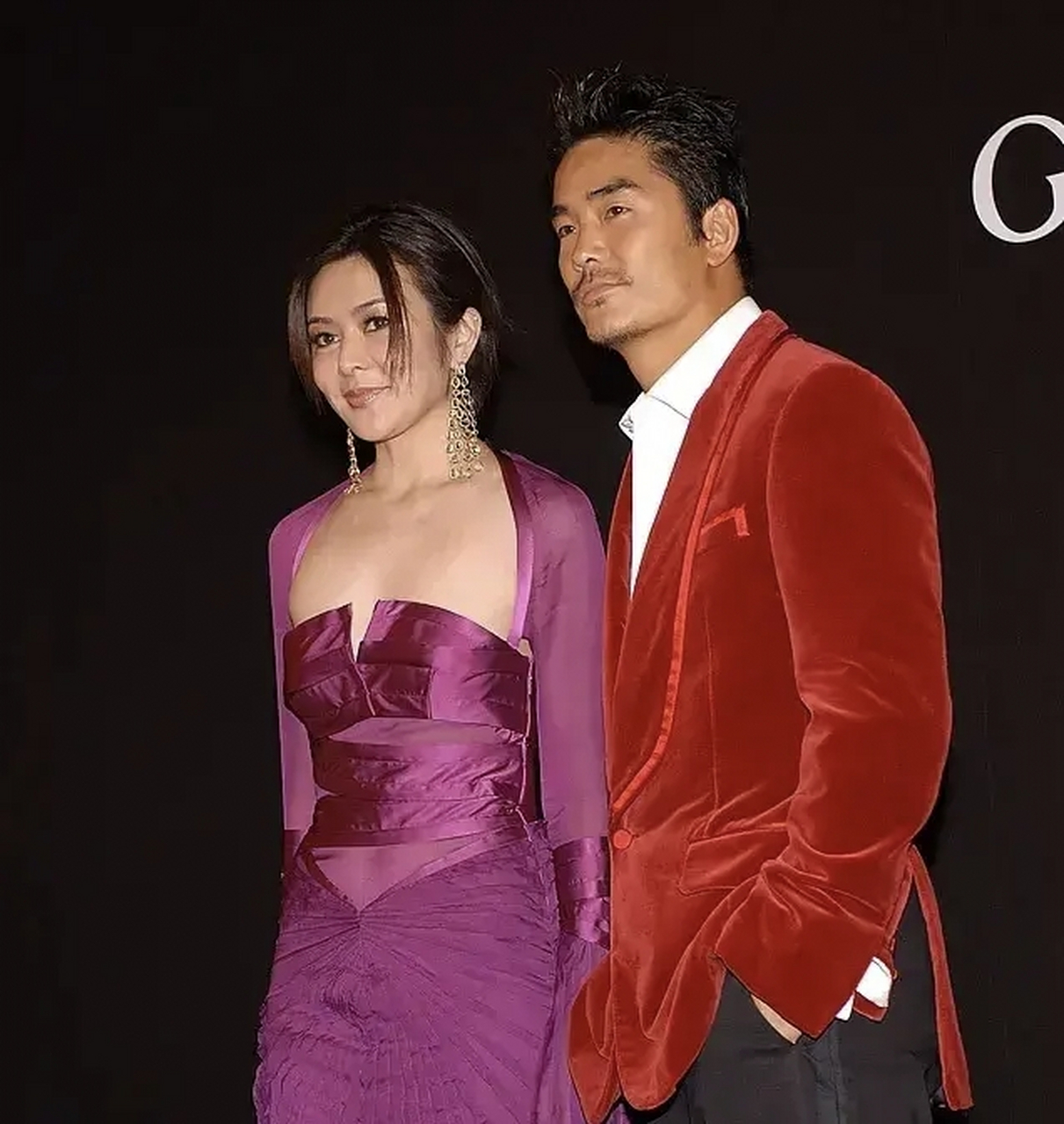 男的俊,女的靓,关之琳跟黄家诺曾经是一对,当年他们都很年轻,郎才女貌