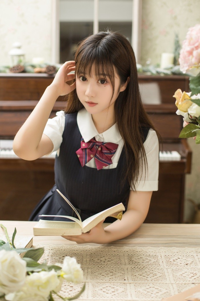 人气动漫Coser@镜酱 – 不知梦 至服 [38P/361MB]