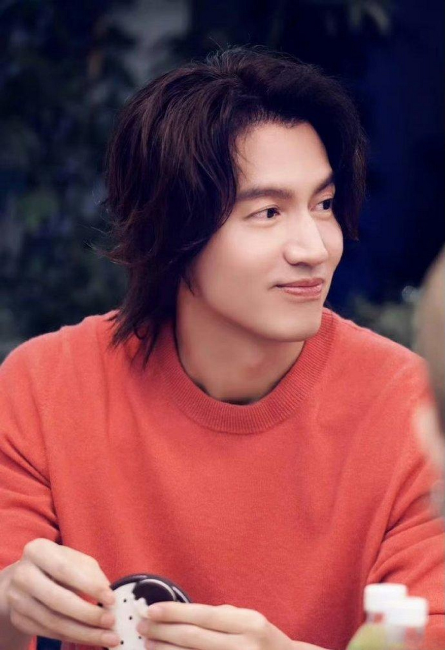 言承旭在《心动的信号》里第一次谈起家庭,难过的想掉眼泪.