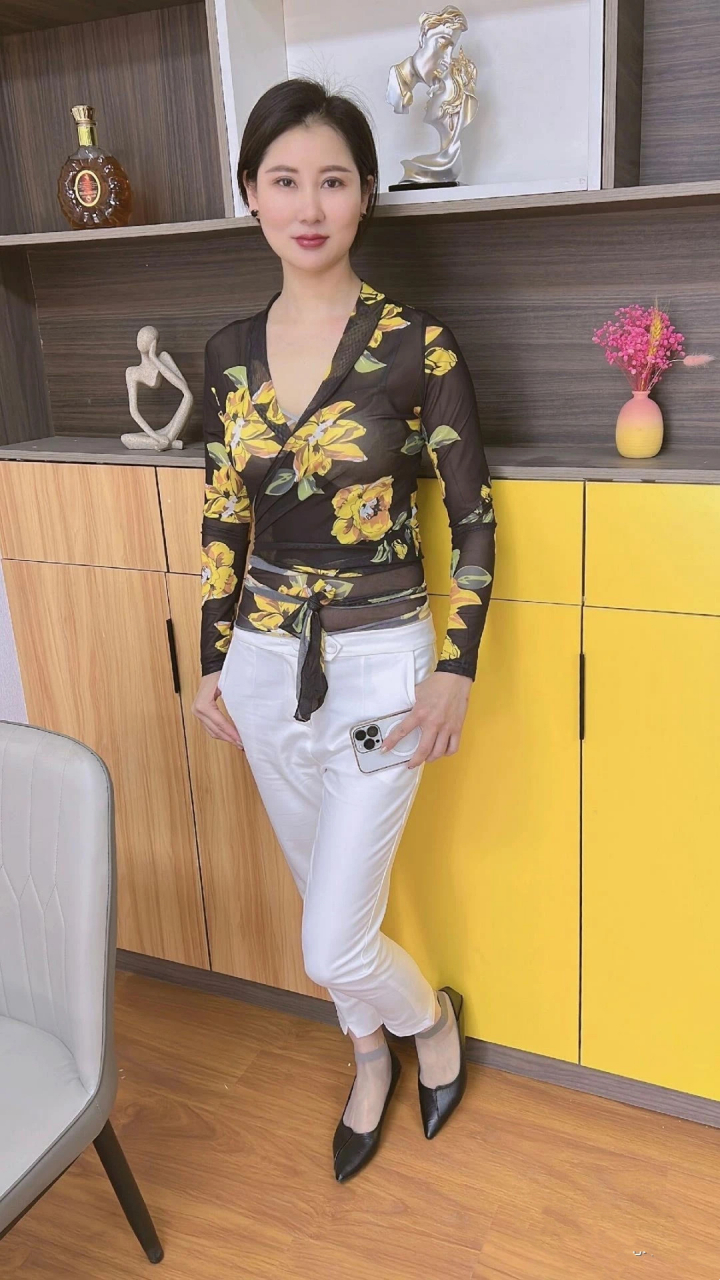 柔美知性,熟韵阿姨(2)