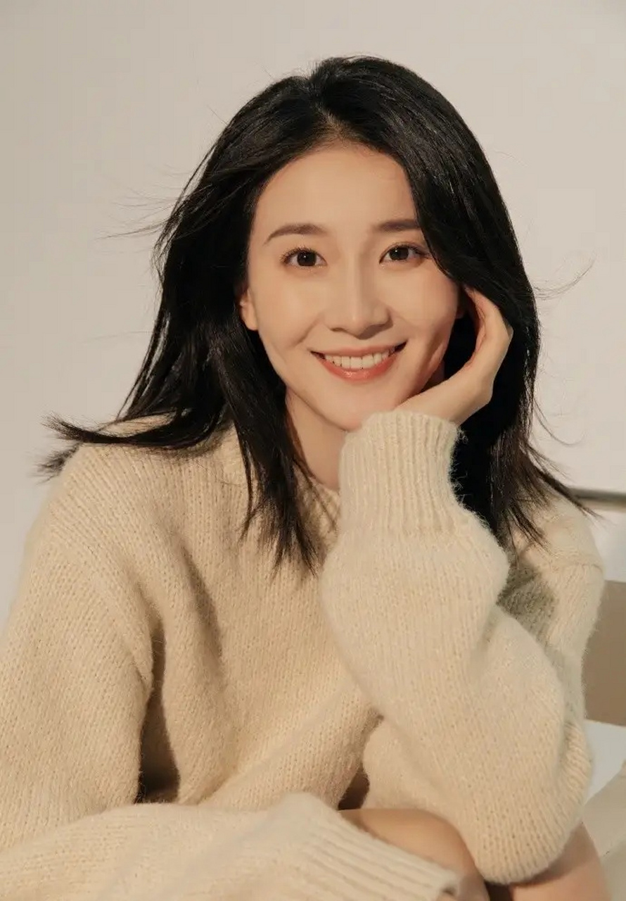 27岁张豆豆是奥运冠军孙杨的新婚妻子.