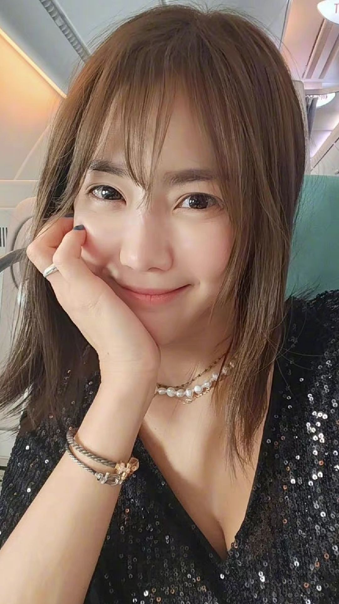 《放羊的星星》刘荷娜近照,如果不看名字真认不出来