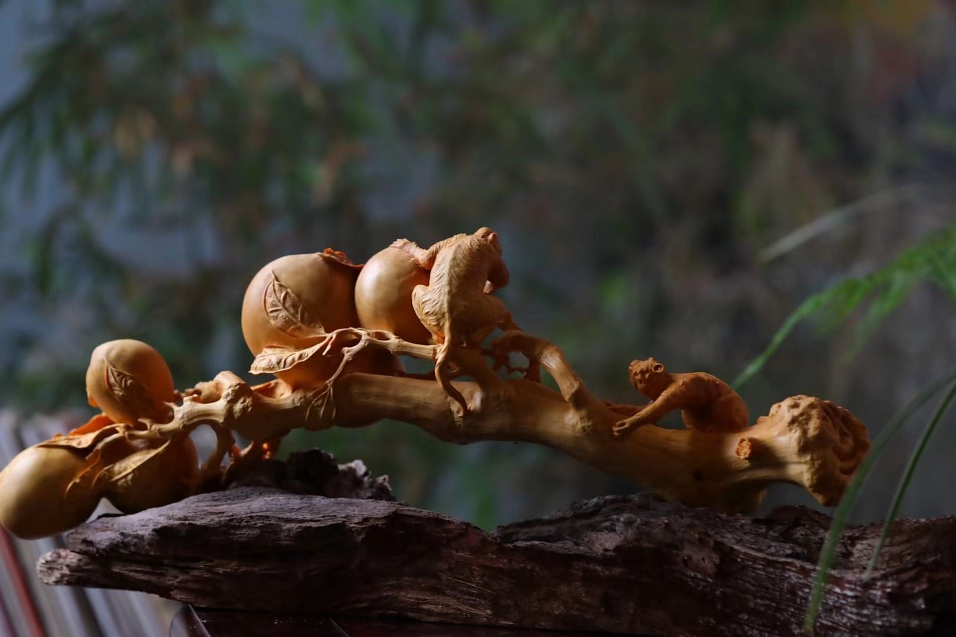 小叶黄杨|灵猴献寿  小叶黄杨木雕,整料一体,细节处理到位,名师全手工
