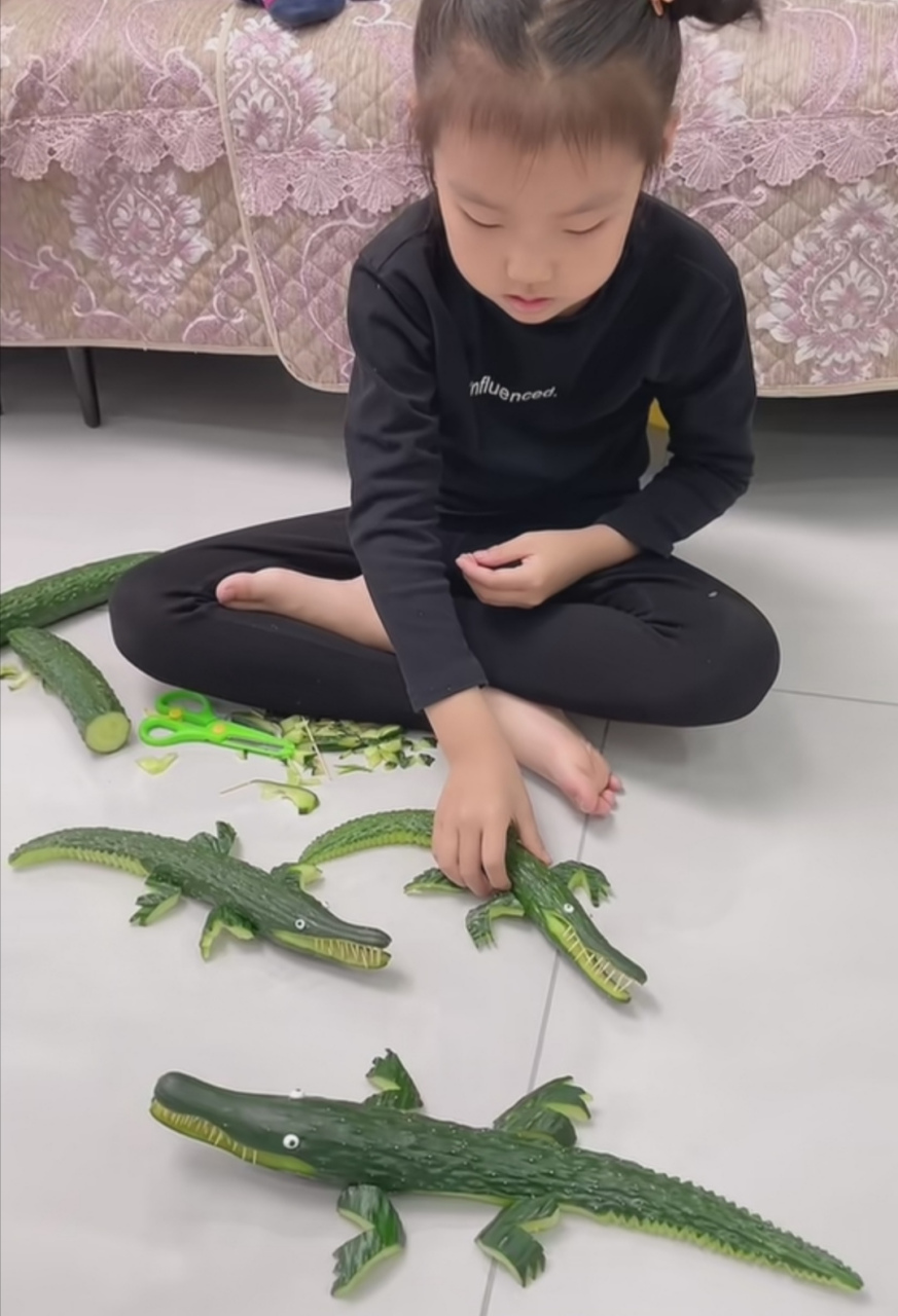 小黄瓜变身大鳄鱼