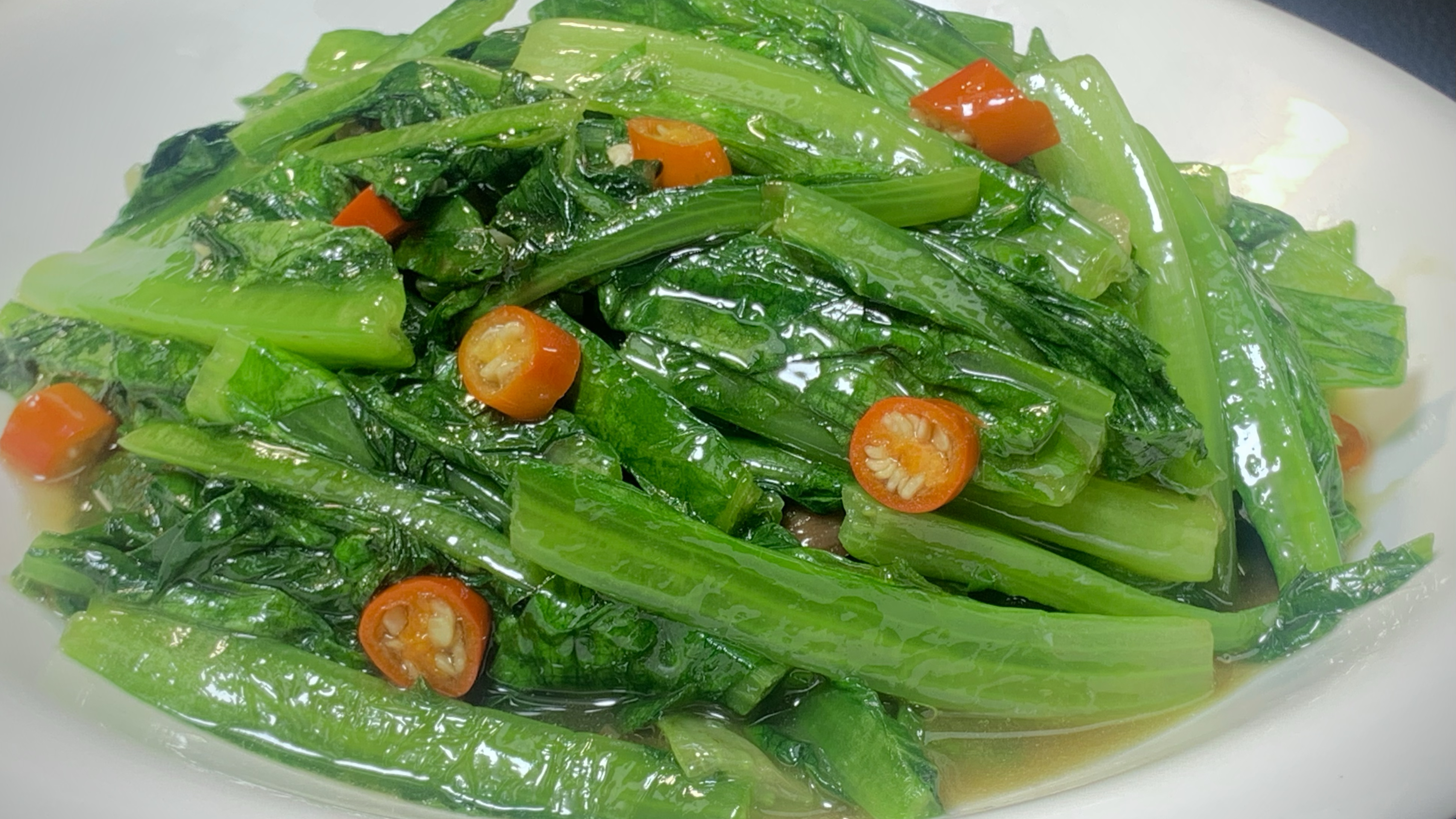 油麦菜这样做,脆绿不发黄,清甜脆爽!