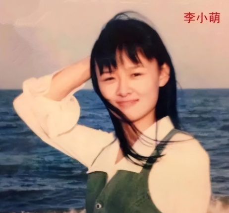 李小萌:汶川地震中一哭成名的央视主持人,15年过去了现状如何?