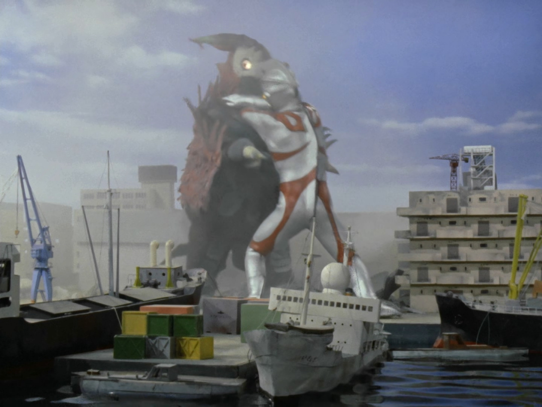 奥特怪兽档案馆——鸽子超兽黑鸽子(超兽中的强豪之一)