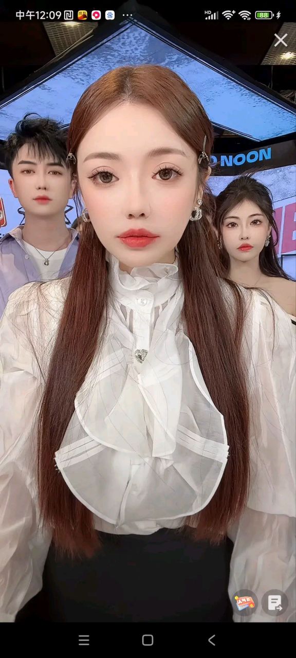 辛选的蛋蛋不说不演戏吗?为什么在直播间演砍价?