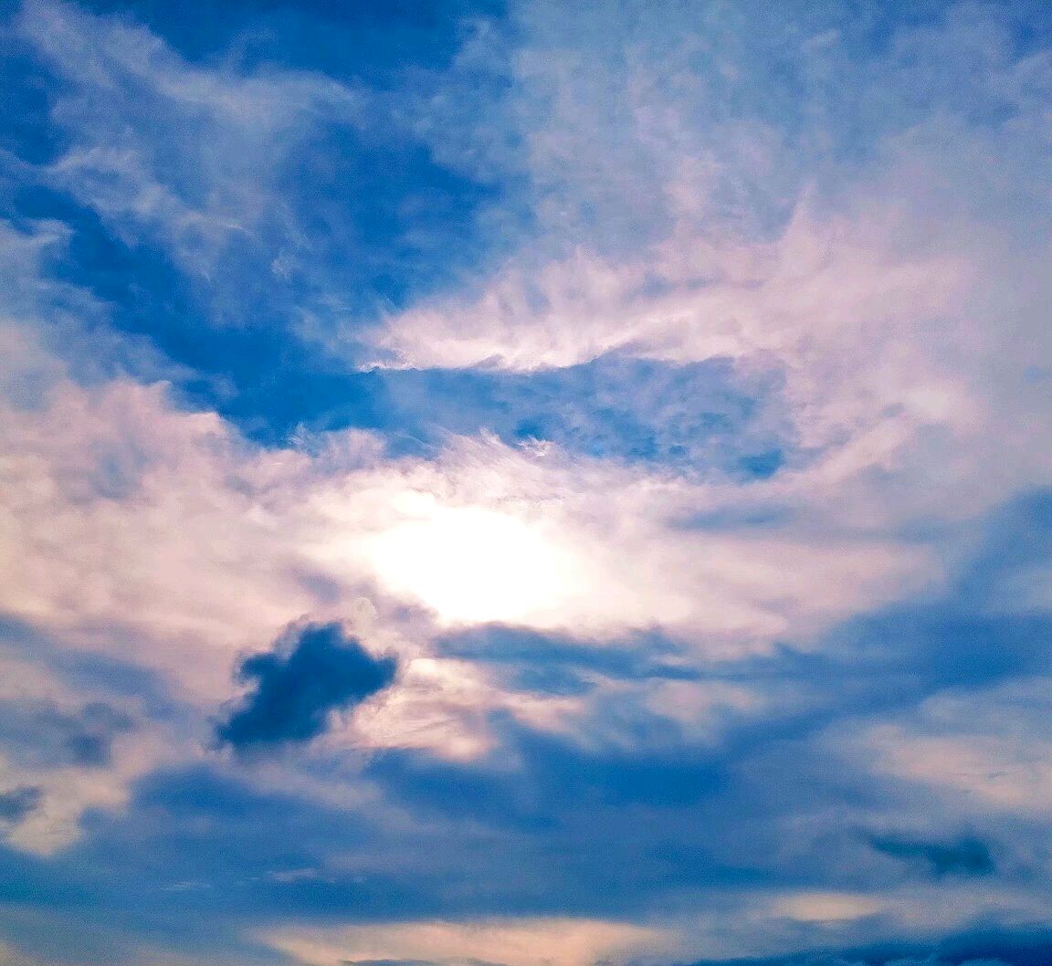 遥远的世界,绝美蓝色天空