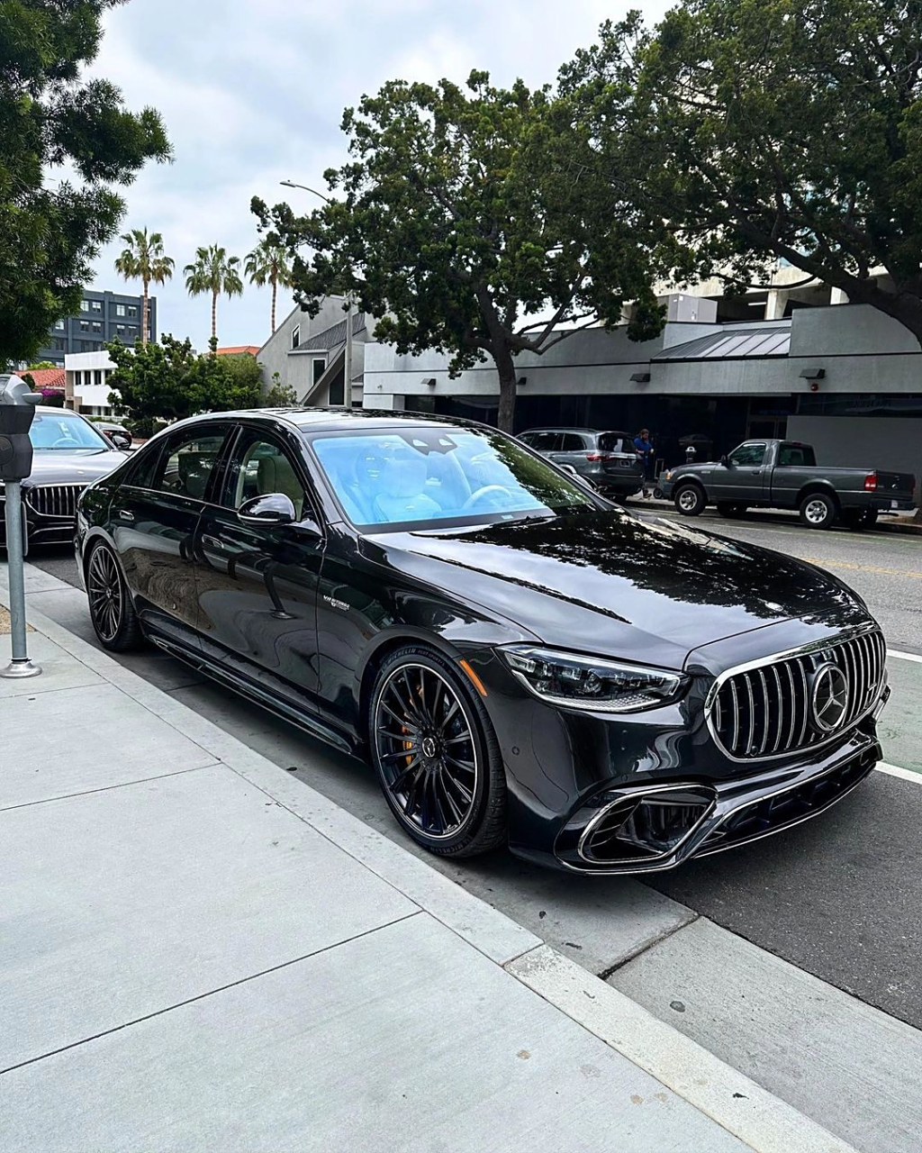 w223王者车型s63,4.0 t双涡轮增压动力强劲,是你的最爱吗?