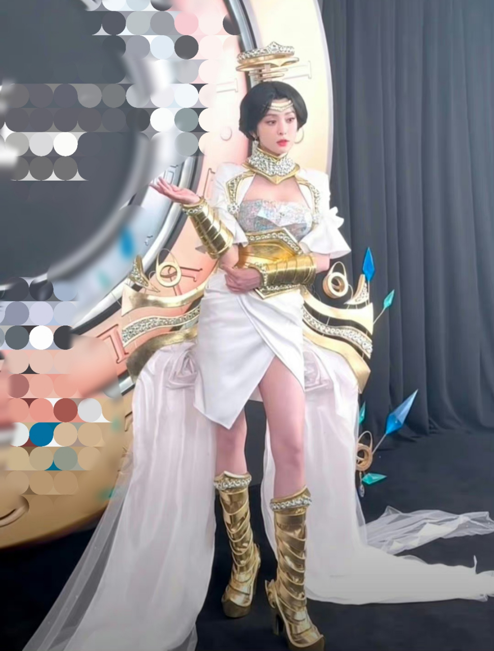 古力娜扎cos王者荣耀里的芈月,大家觉得这个皮肤复原到明星身上好看吗