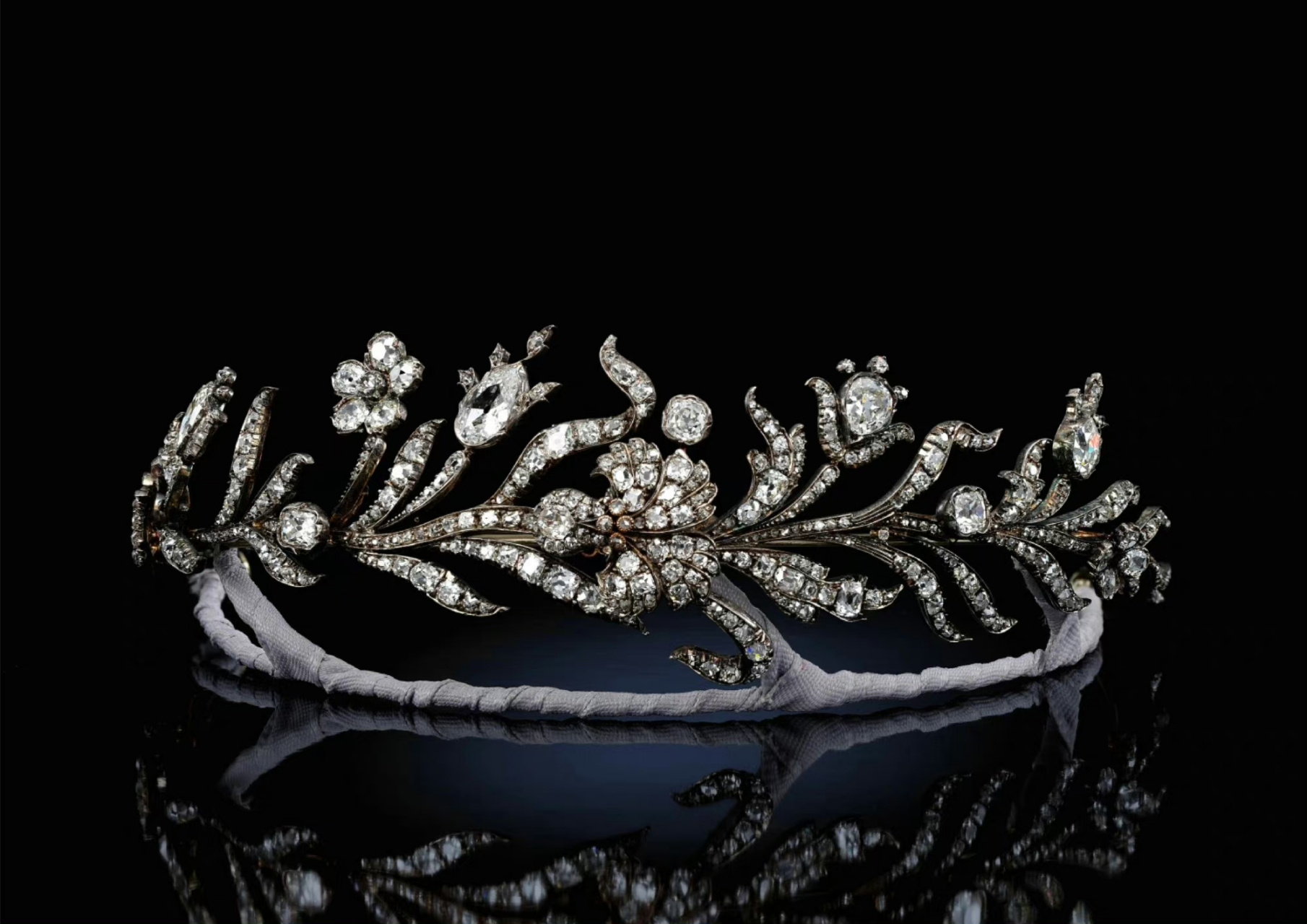 古董钻石花卉冠冕[awsl]