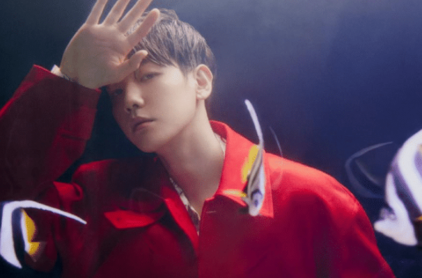 exo边伯贤《bambi》销量破100万,第二张"百万销量"个专辑