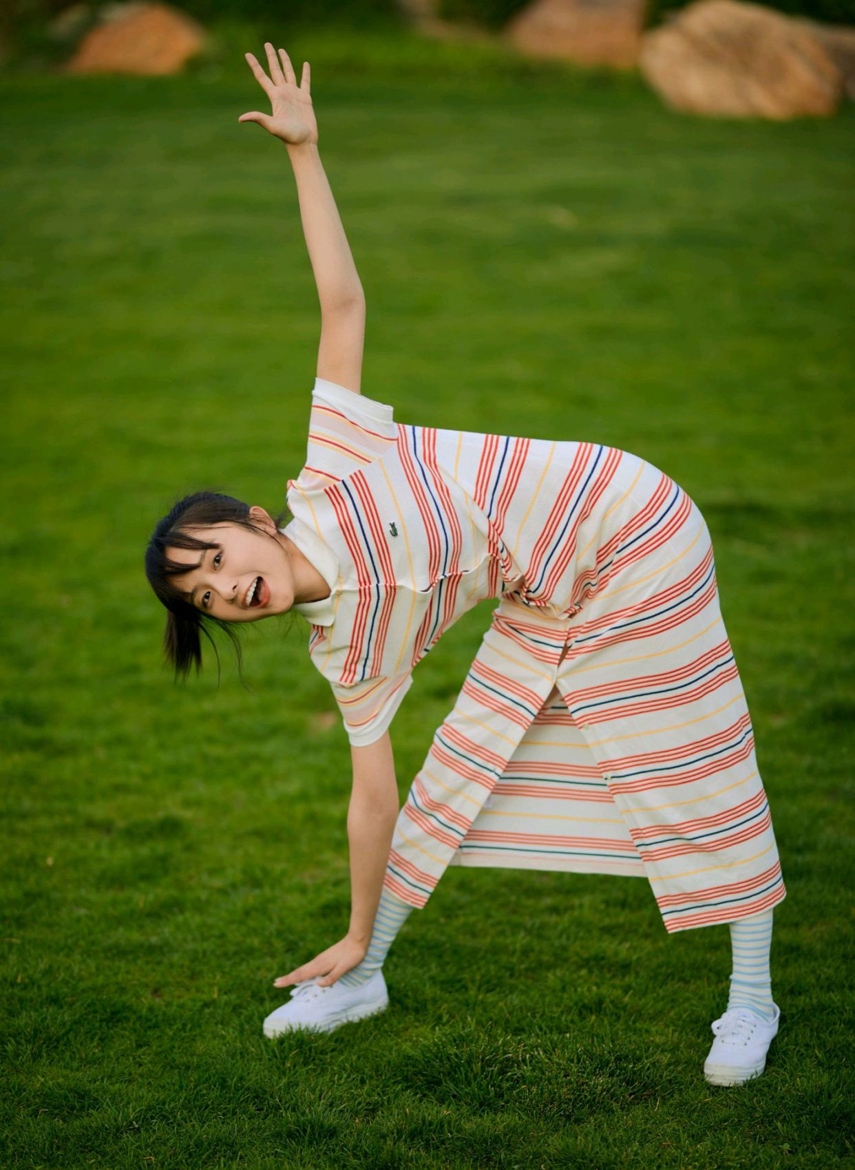 "美少女"厉嘉琪:甜美可爱,青春靓丽