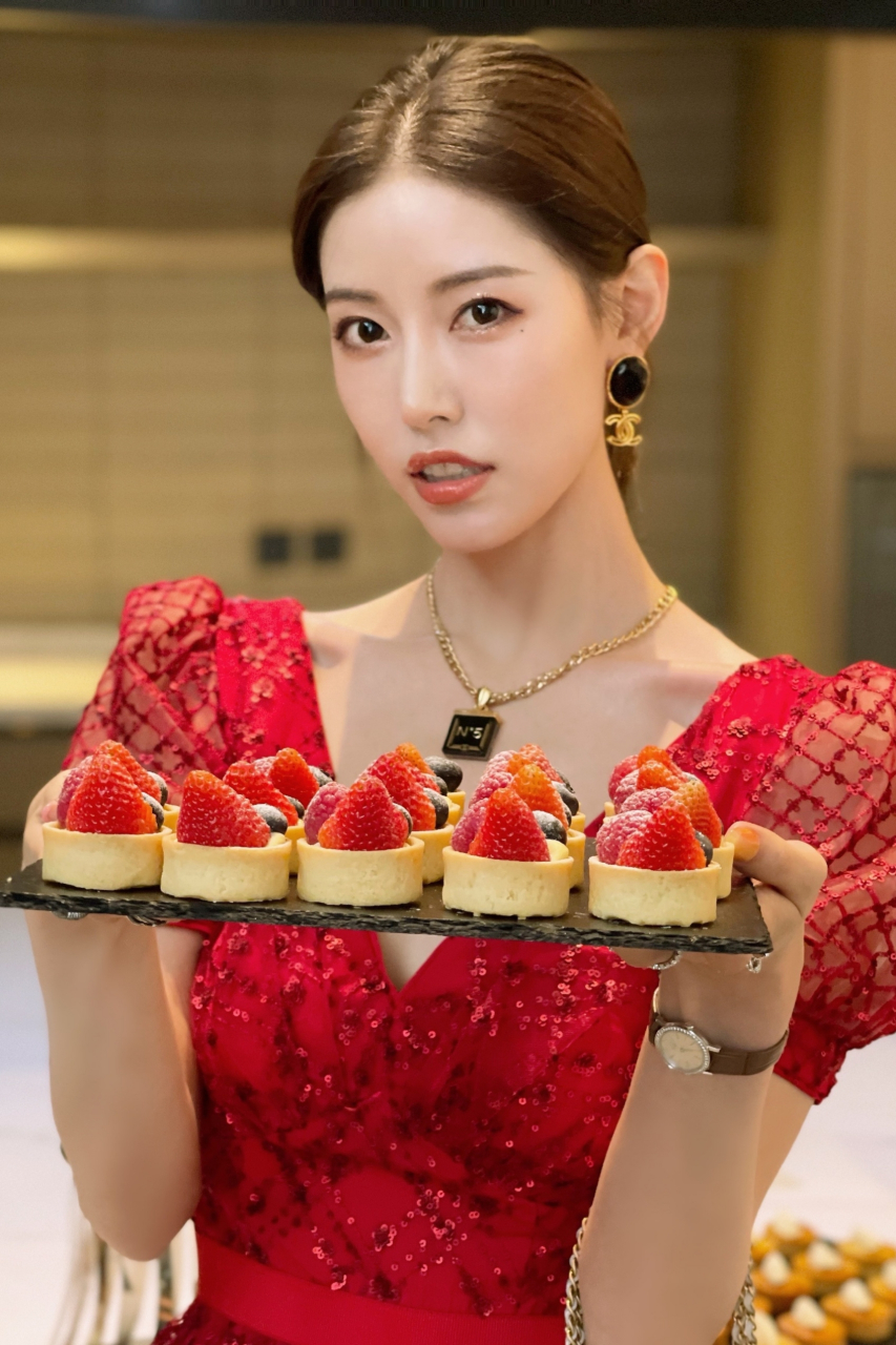 美女演员史卿妍