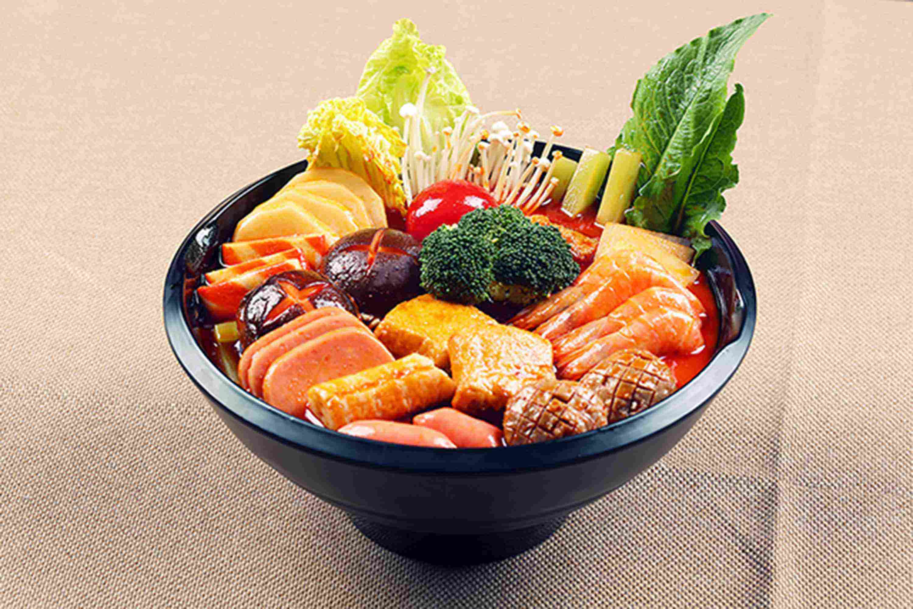 姥食汇麻辣烫相比其他品牌麻辣烫有什么与众不同的优势?