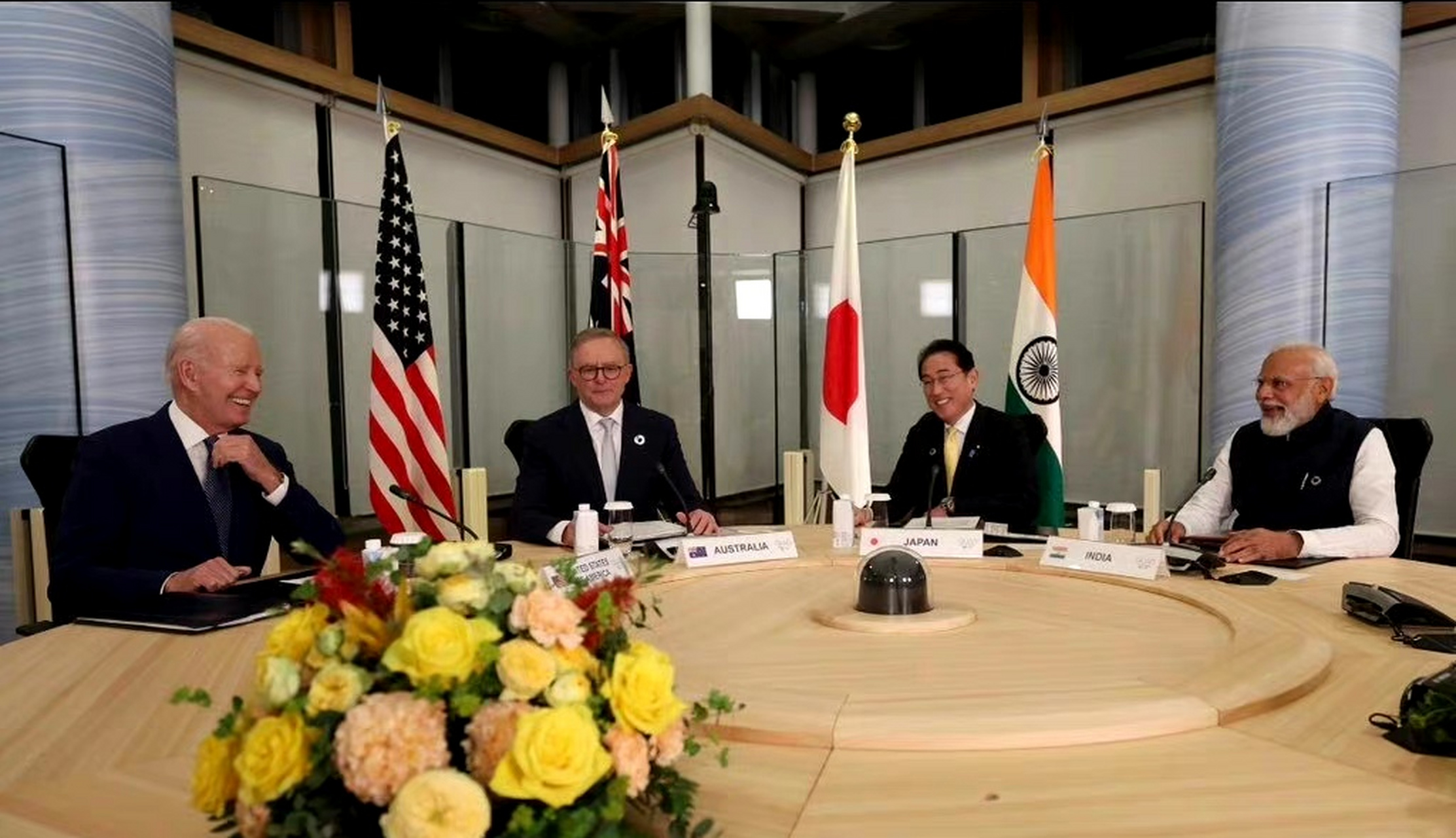 瞌睡乔夸奖莫老仙: 你在美国很受欢迎,我一直受到挑战,收到了大量