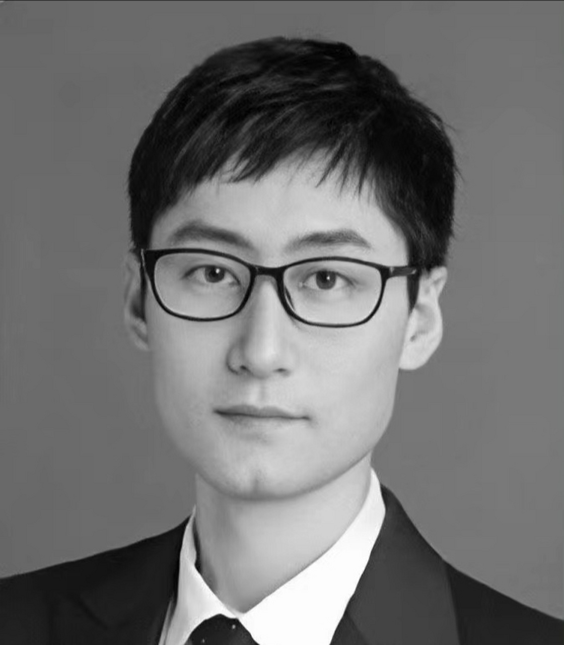 冯教授生前多个重点项目专家组专家,多个国 际期刊副主编,多个军内