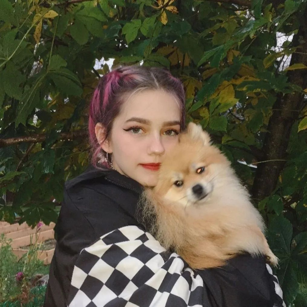 欧美风可爱艺术独特女生头像