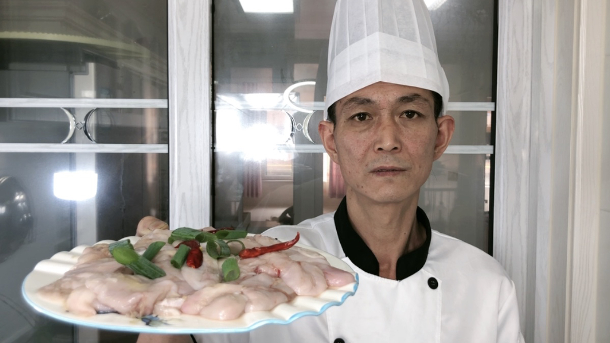 胶东大厨分享“红焖安康鱼肚”的做法，详细易学美味，果断收藏了