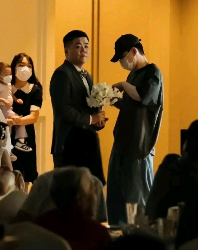 邓伦疑似隐婚生子