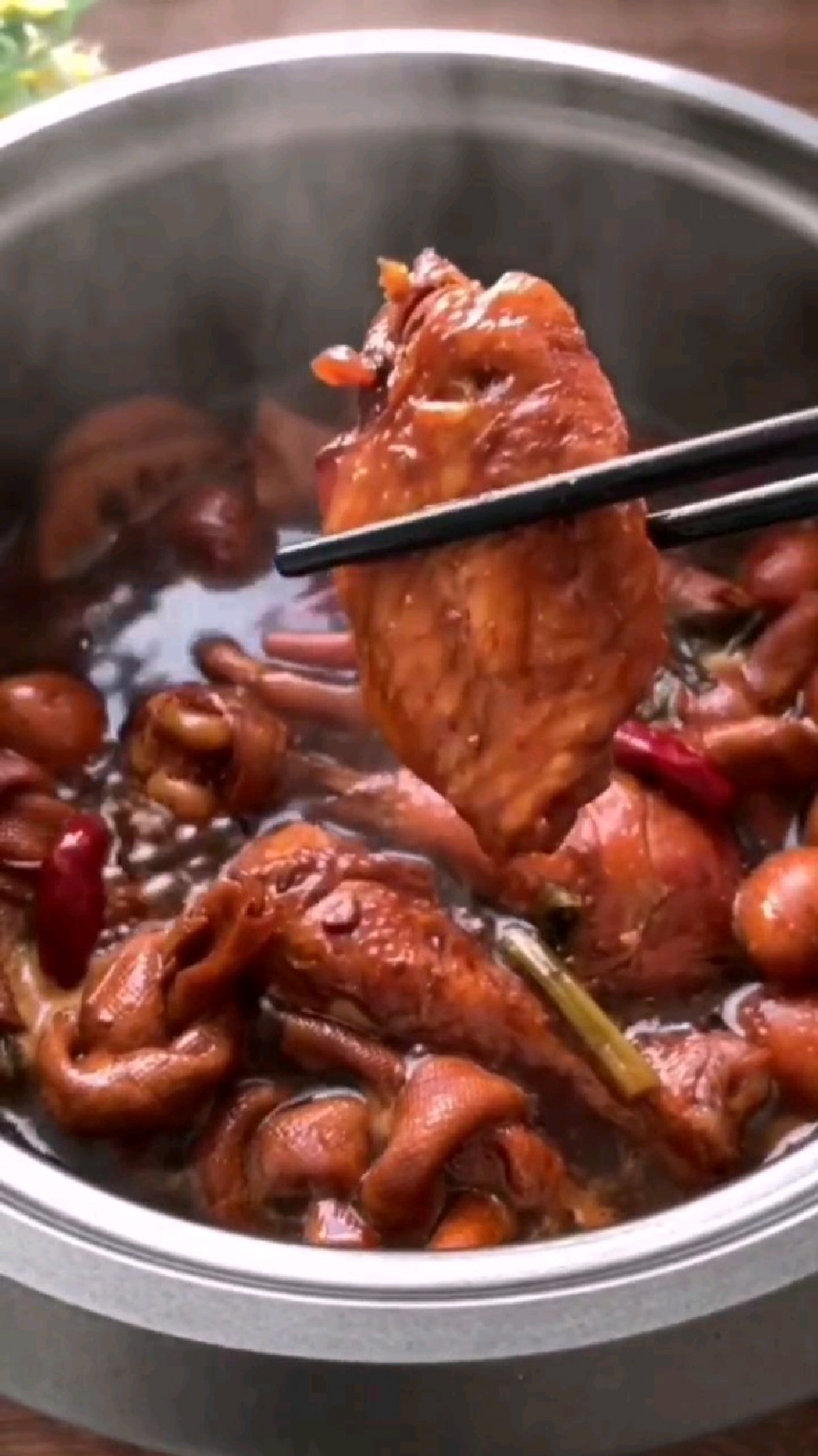 做这样一锅卤味,一家人都爱吃.