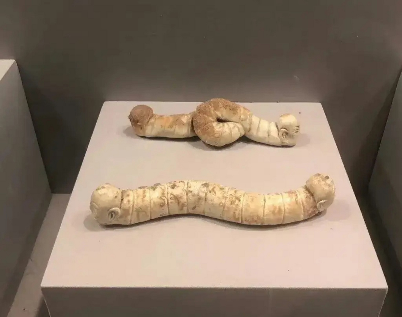 勾陈和瓷祖是什么东西,烧制这种瓷器看着没啥用啊,也不能盛东西,也不