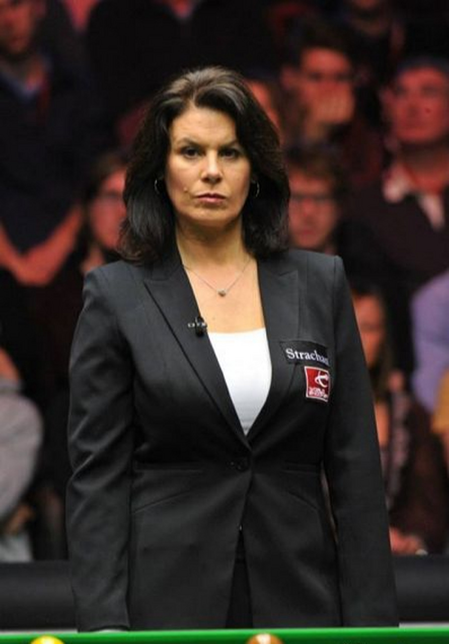米卡拉·塔布(michaela tabb),1967年12月出生于英国巴斯,英国职业