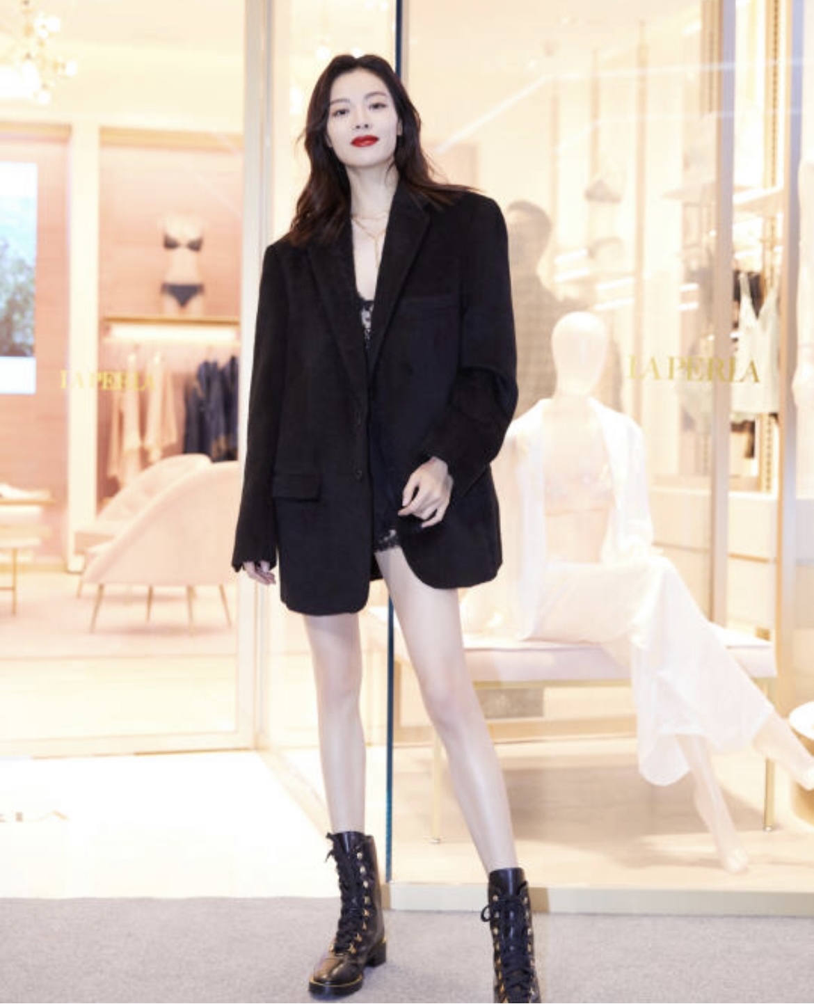 娱乐圈长腿系列之钟楚曦