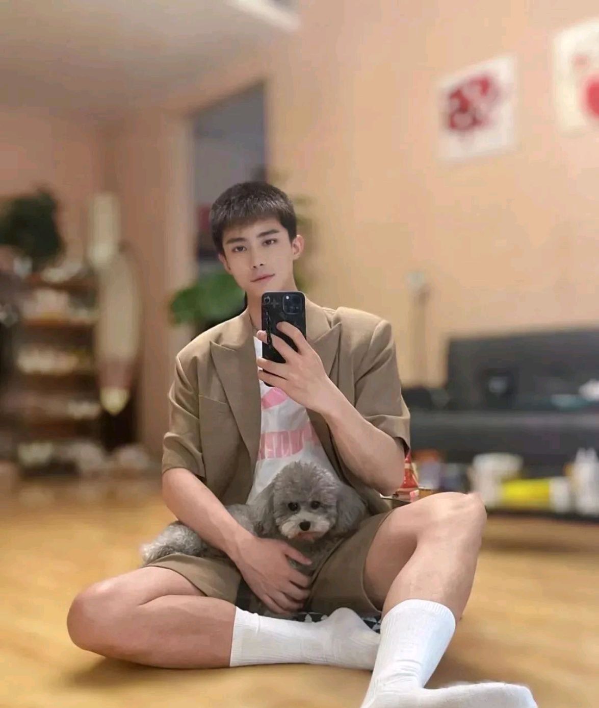 超帅白袜小哥,他的大长腿是真的傲人!