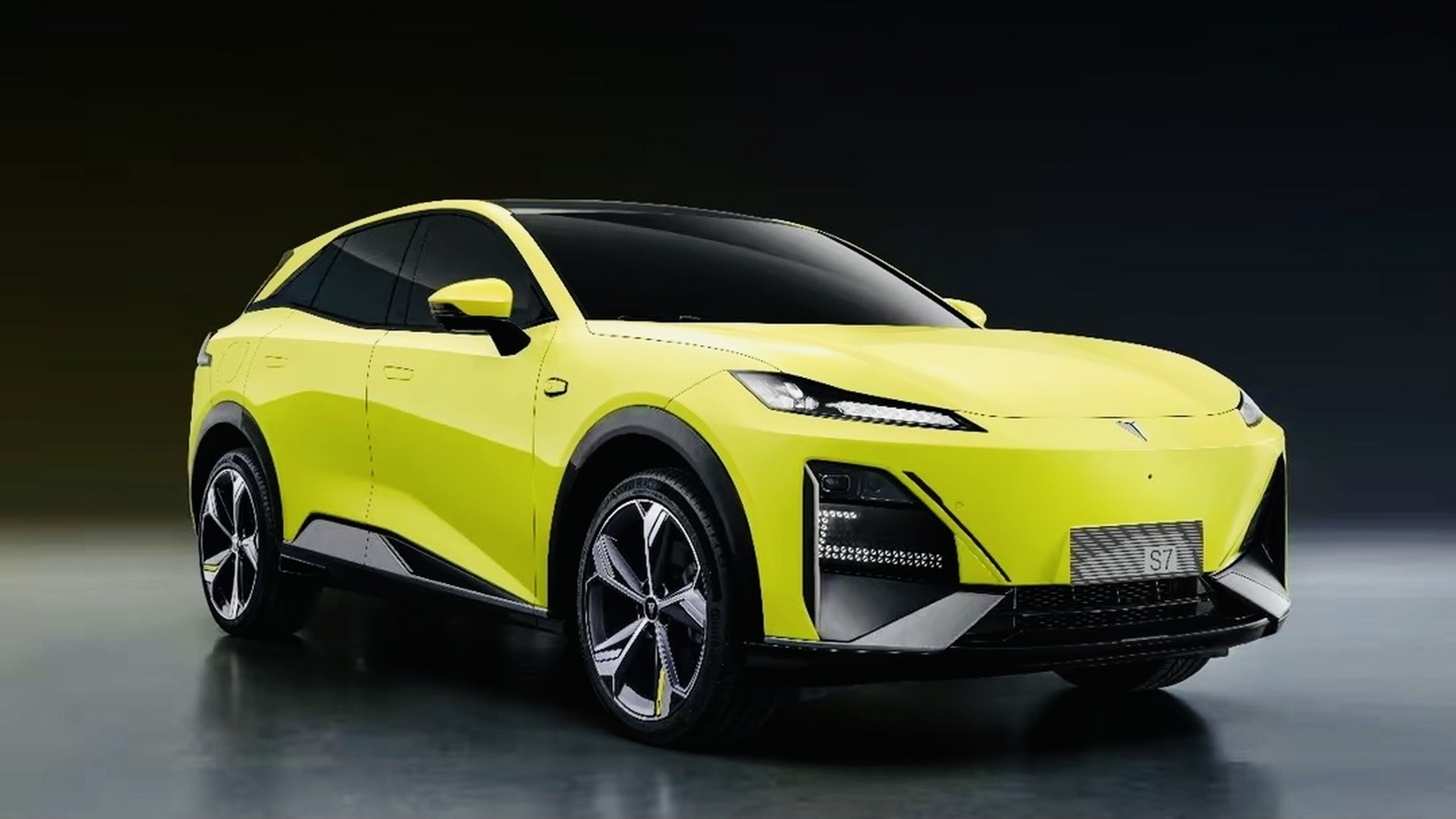 最近又有啥新车# 据悉,深蓝汽车首款 suv深蓝s7将于6月25日正式上市