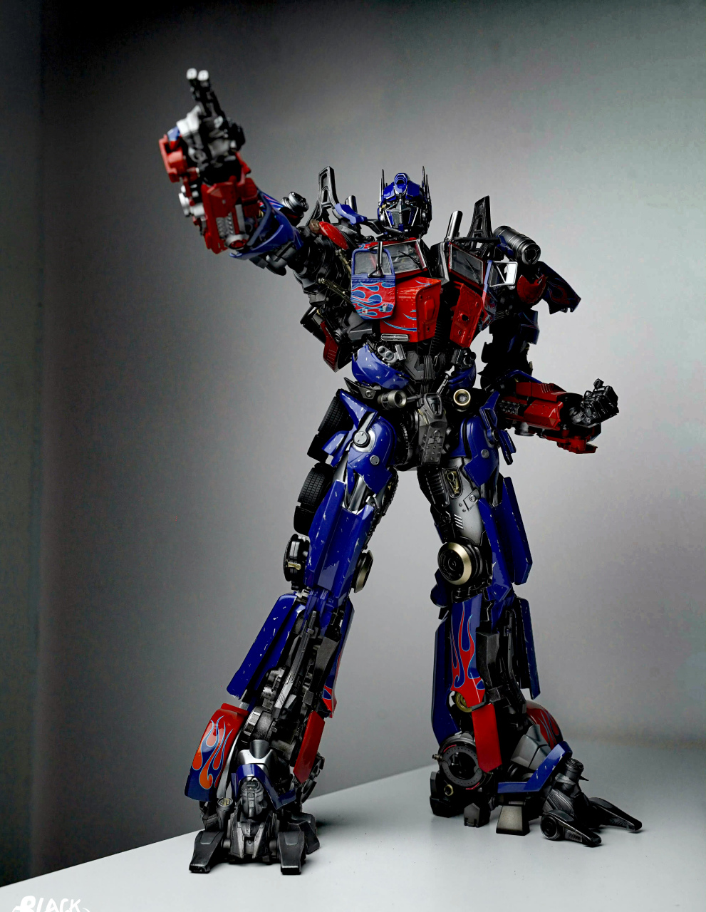 模型欣赏:threezero dlx 变形金刚2 擎天柱全身改件涂装成品展示,在