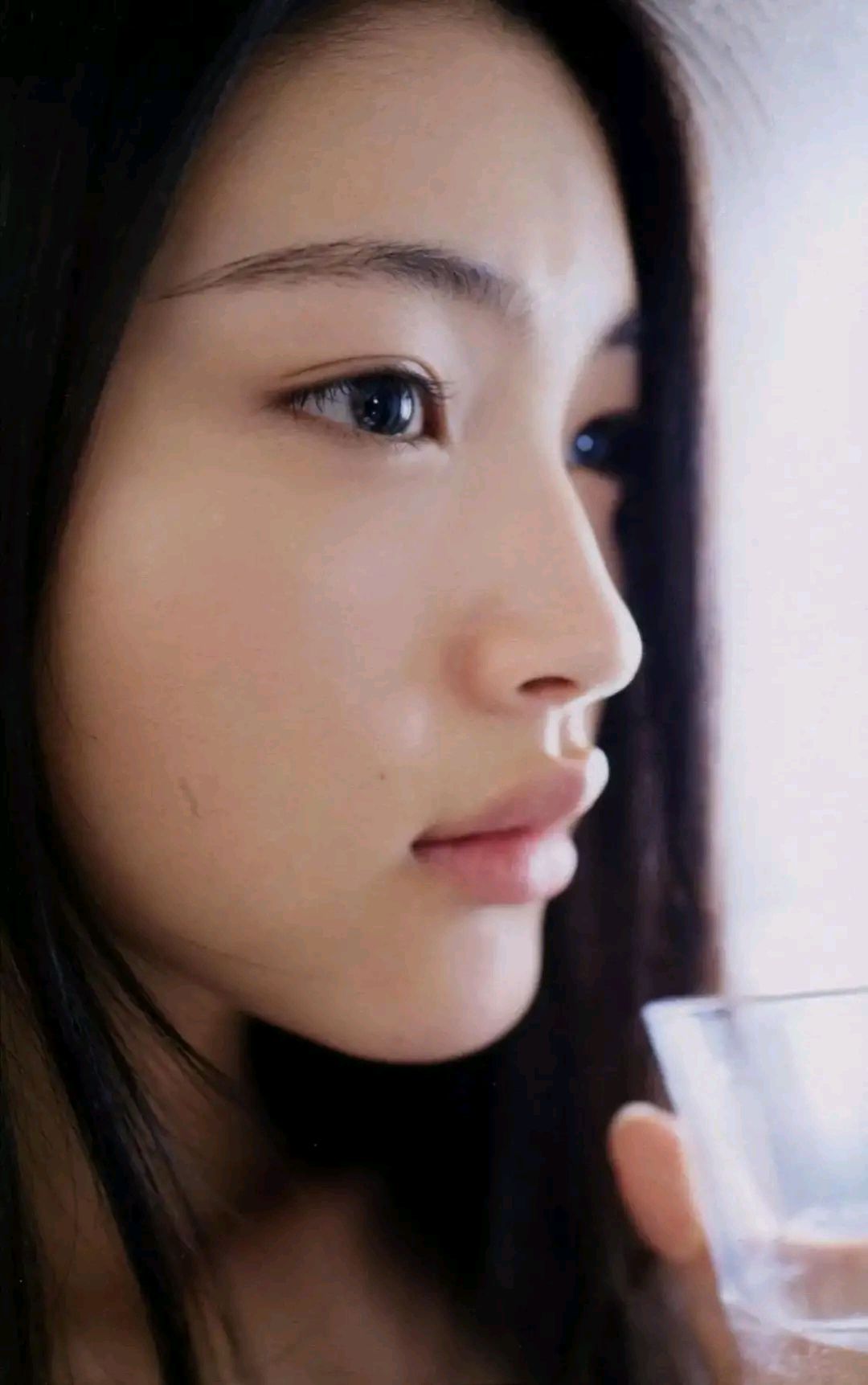 17岁の新鲜可爱姿态|今野鮎莉写真集《ayuri》