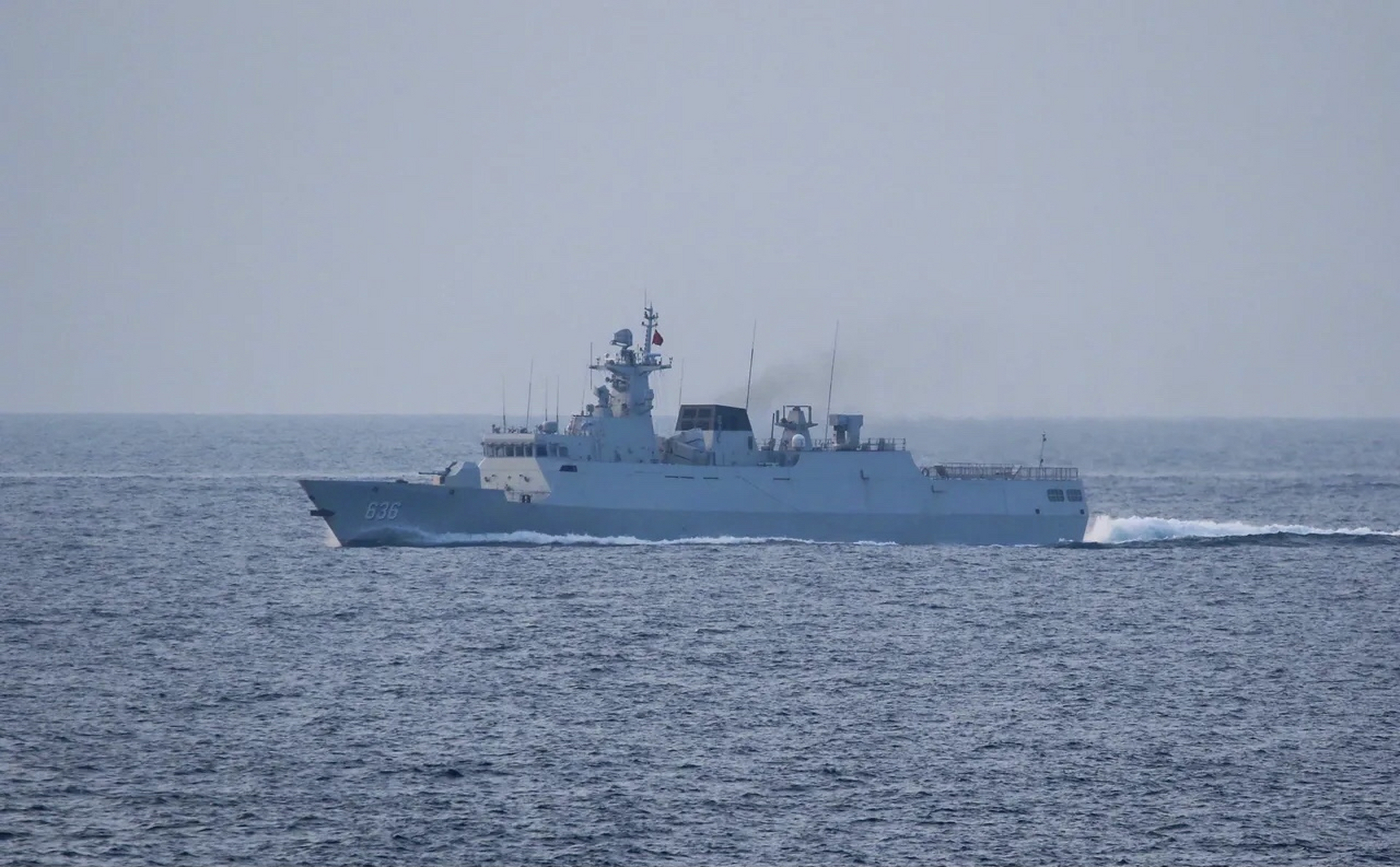 中国9899海军636济宁舰 056a型轻型护卫舰 该舰与我方其它舰艇