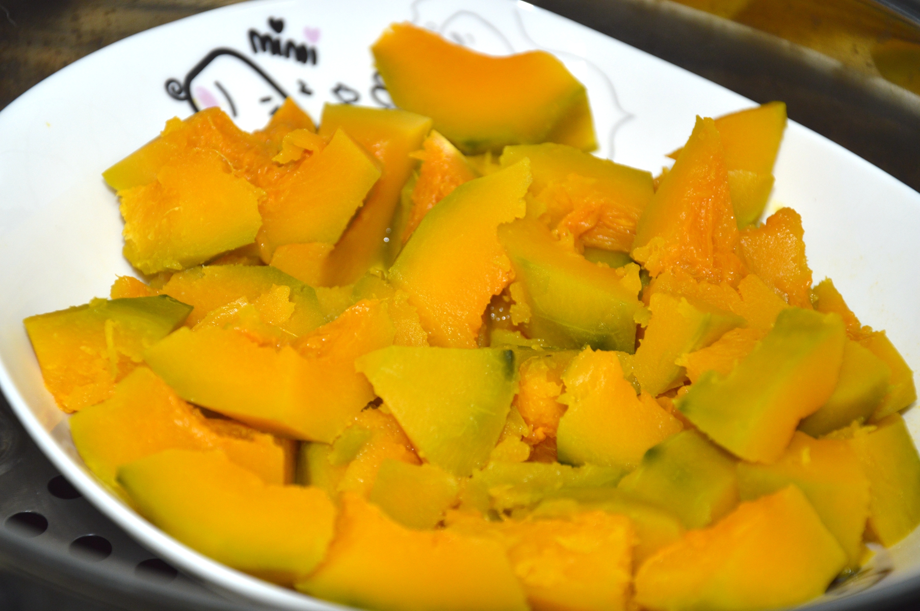 烤肉店的奶香南瓜羹,在家也能做,简单几步,香甜细腻即刻拥有