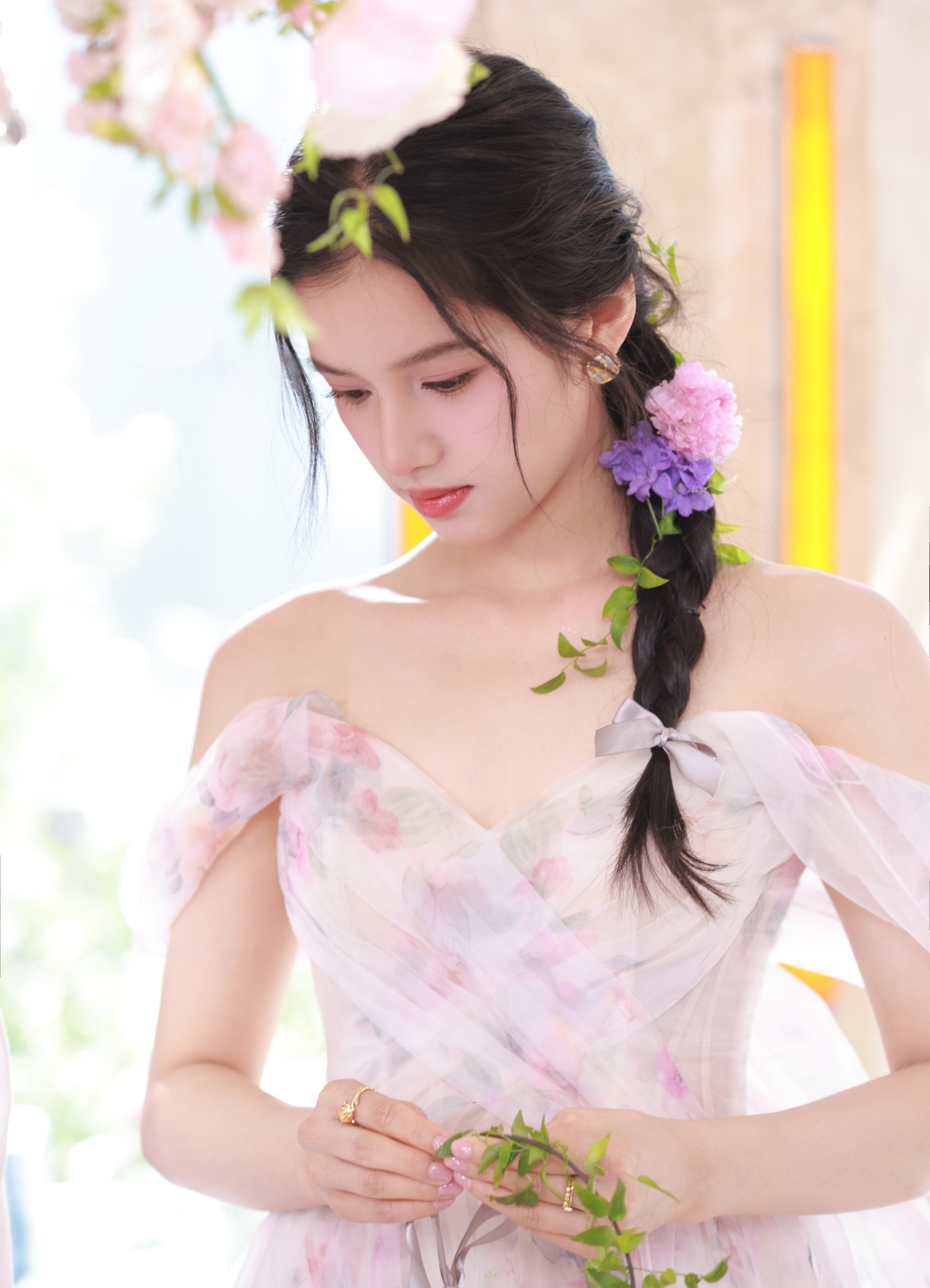 张倩仪美图分享