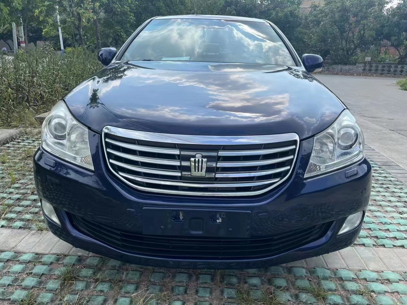 2011年 13代皇冠3.