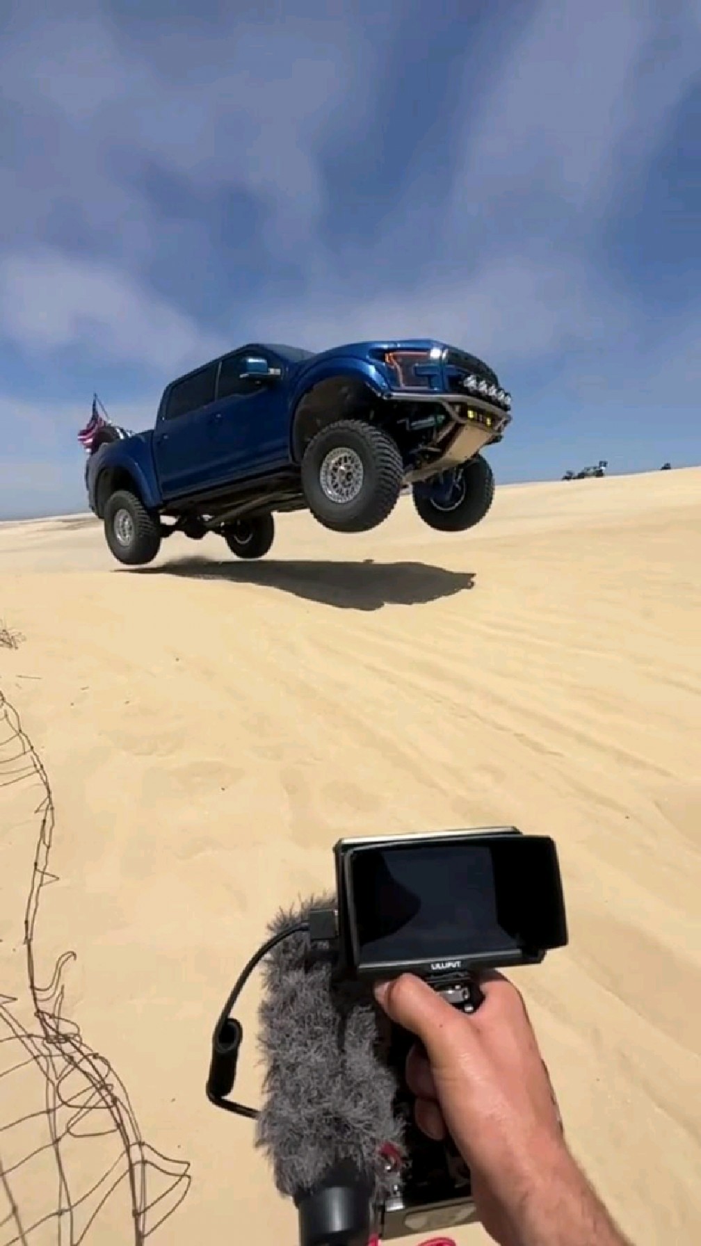 经得住摧残的车才是一辆好车福特猛禽越野撒欢