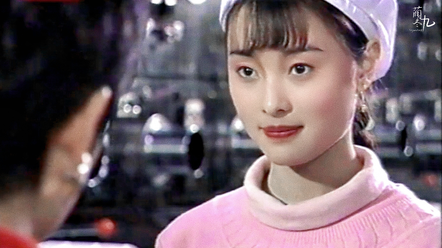 吴越年轻时的美照,梨花带雨,我见犹怜