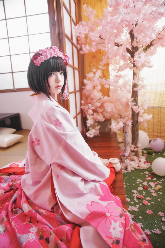 罗莉风COS 桜桃喵 – 加藤惠系列之粉色和服 [23P/368MB]的插图1