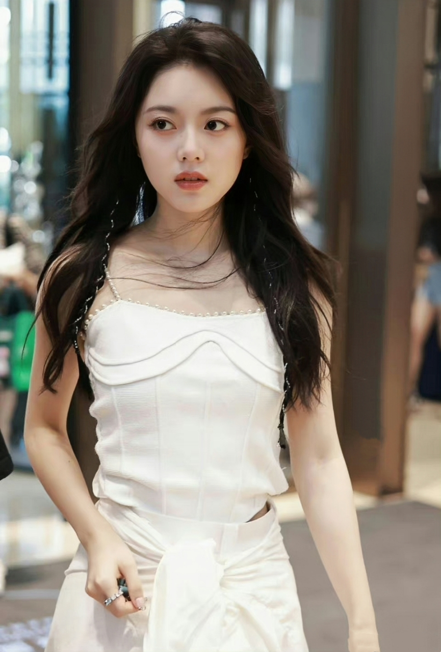 赵今麦怎么了?胖了吗?