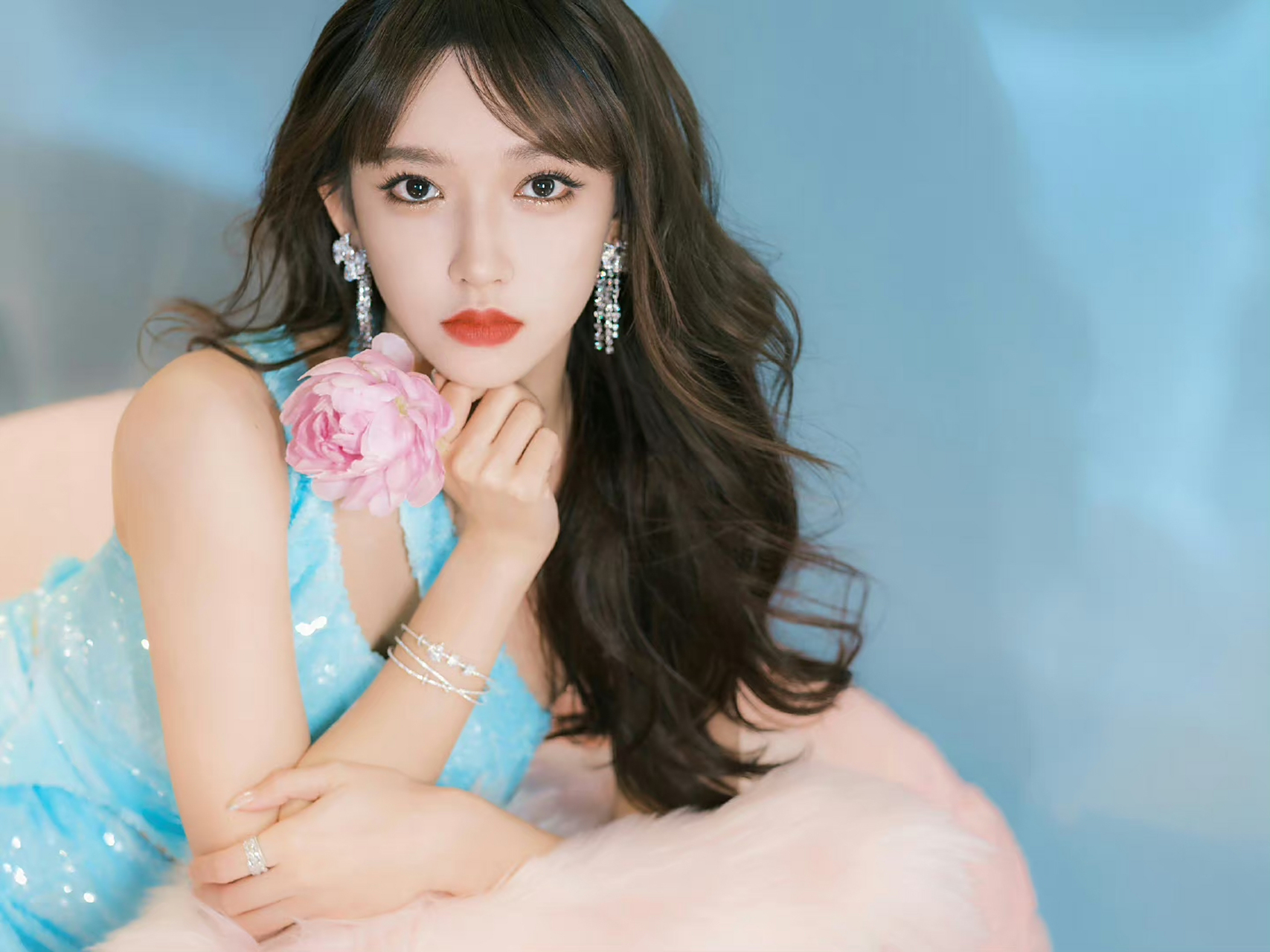 程潇美照,颜值真的是太美丽了!#养眼美女