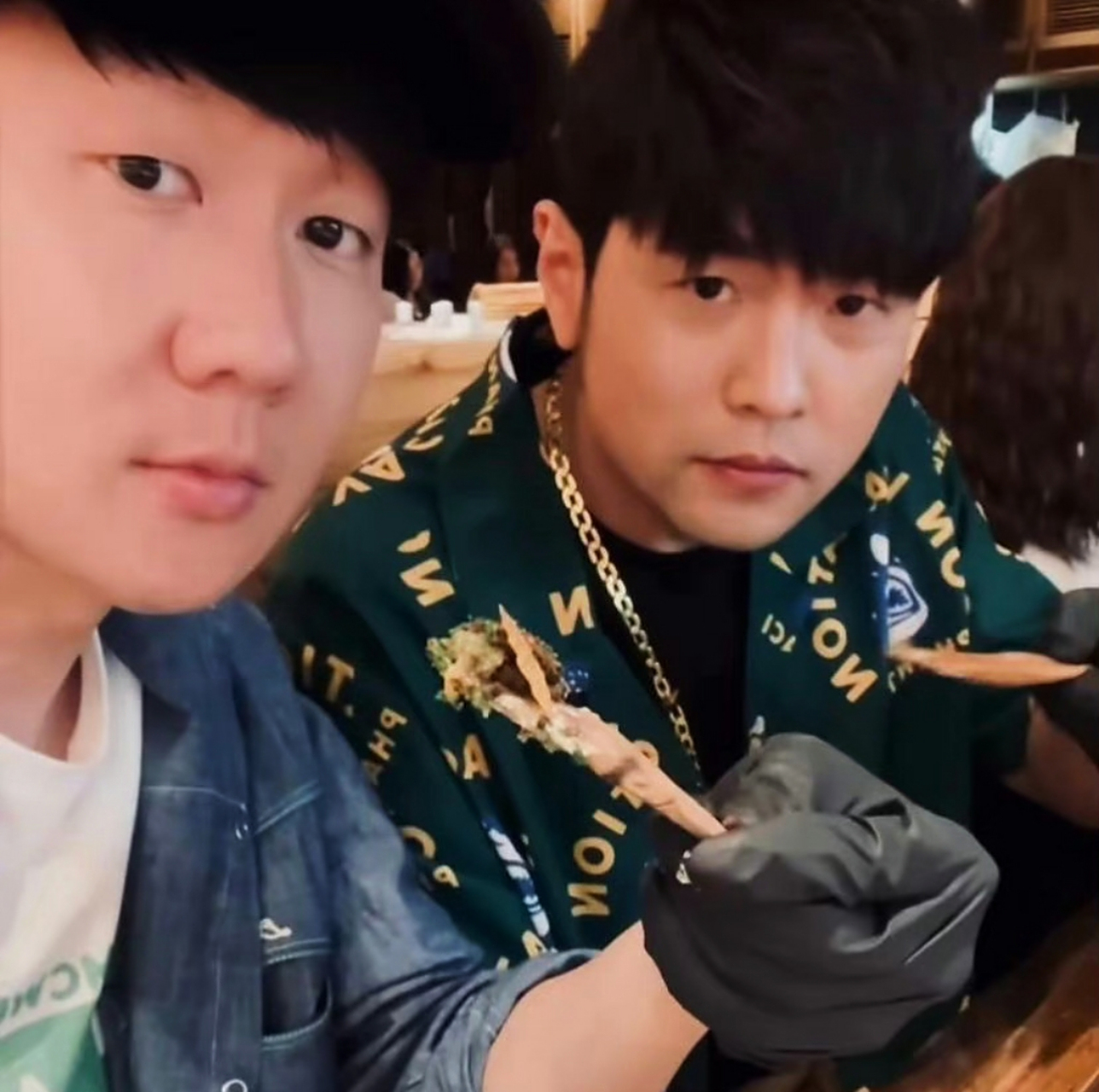 周杰伦和林俊杰,包含了我们的青春回忆