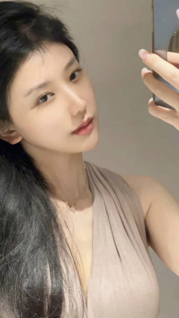 网红小姐姐真实素颜素颜