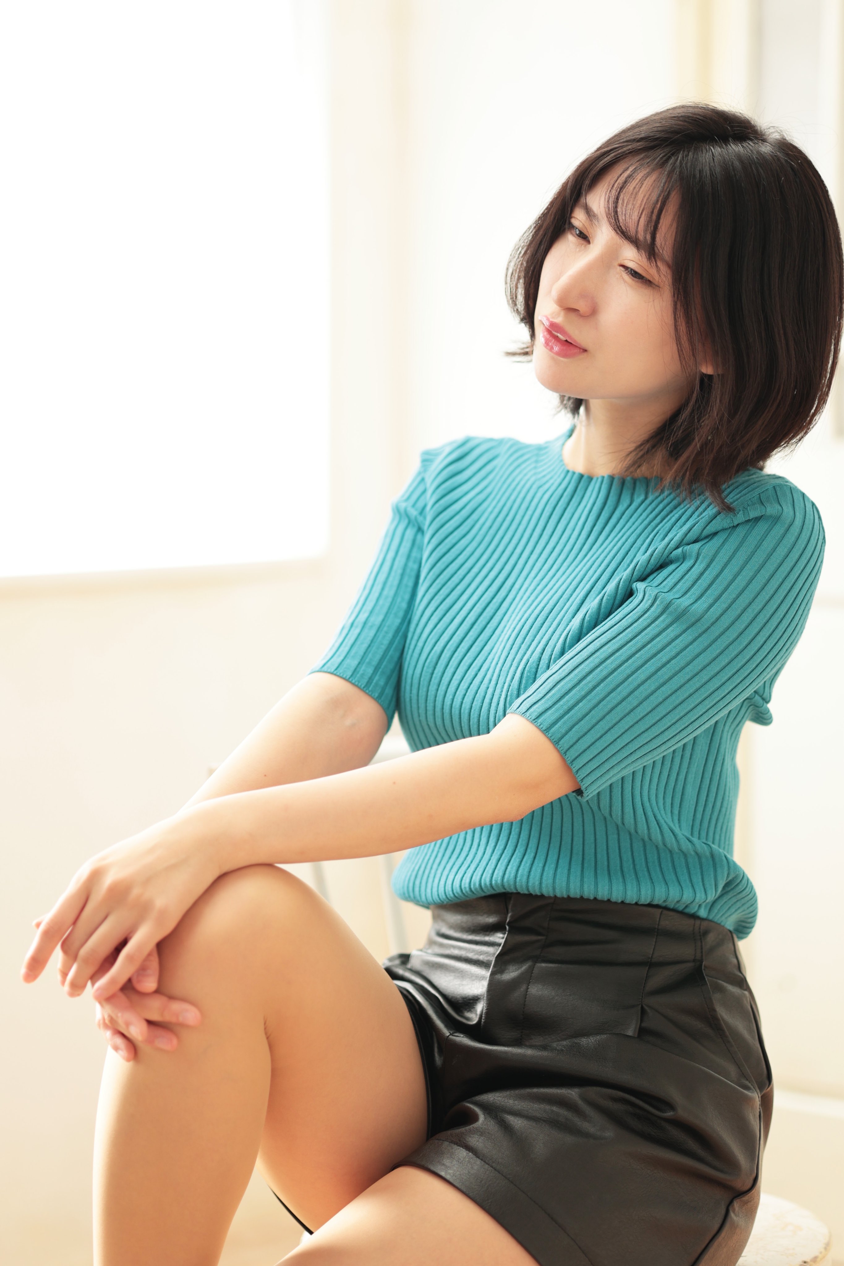双葉みなみ,身高168厘米来自京都的平面模特,20枚高清写真分享