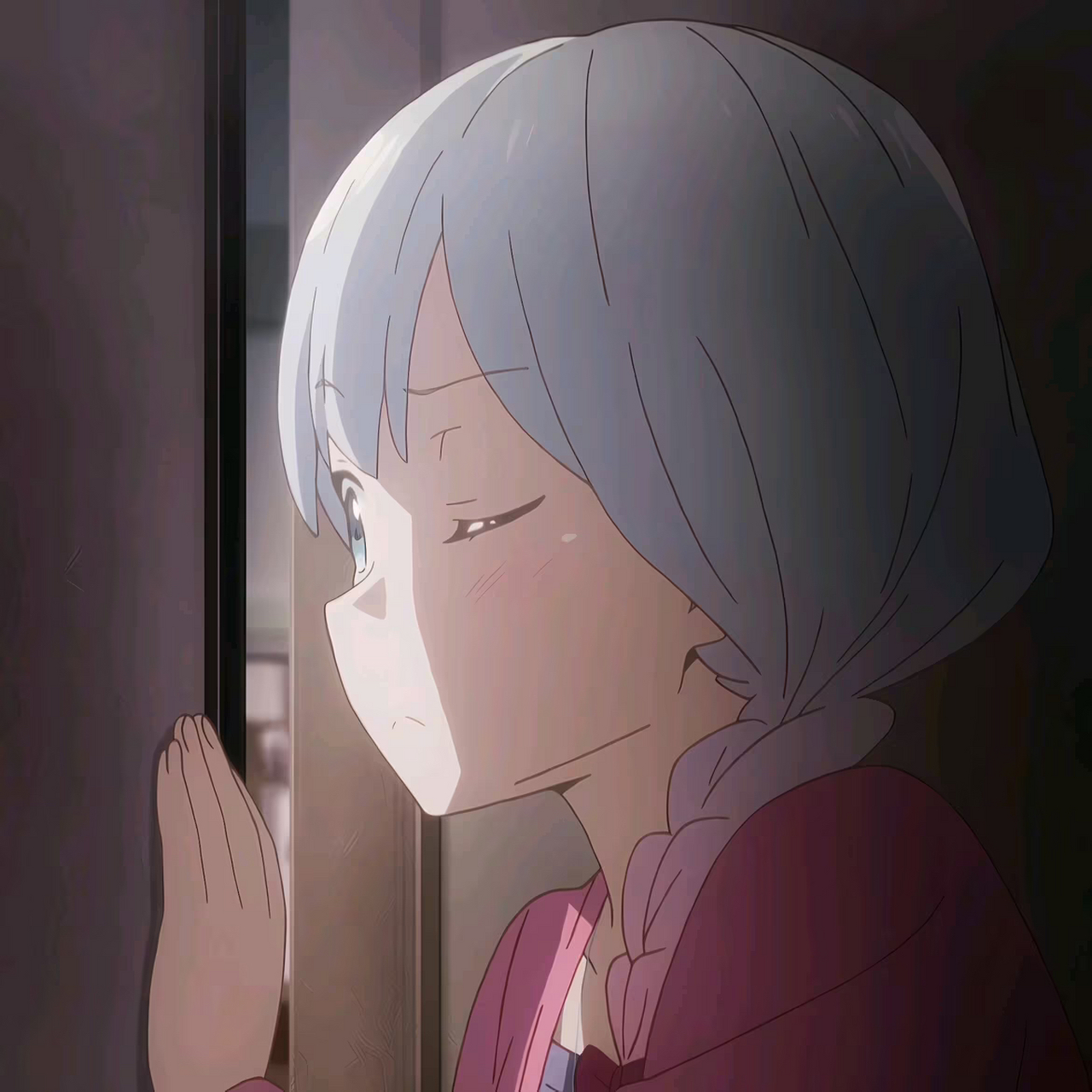 埃罗芒阿老师头像分享! wb:松月折枝