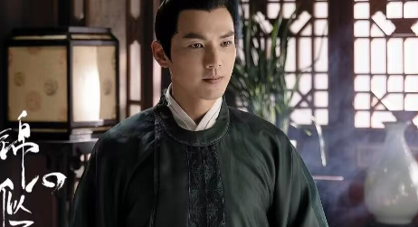 杨紫和钟汉良在新剧中合作,文咏珊也加入《咸鱼继母日常》的拍摄