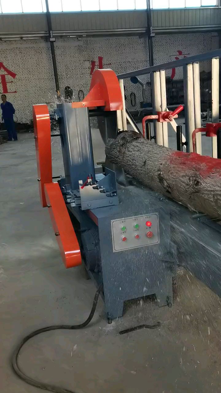 大型圆木推台锯上下圆盘锯合金锯片欢迎定制