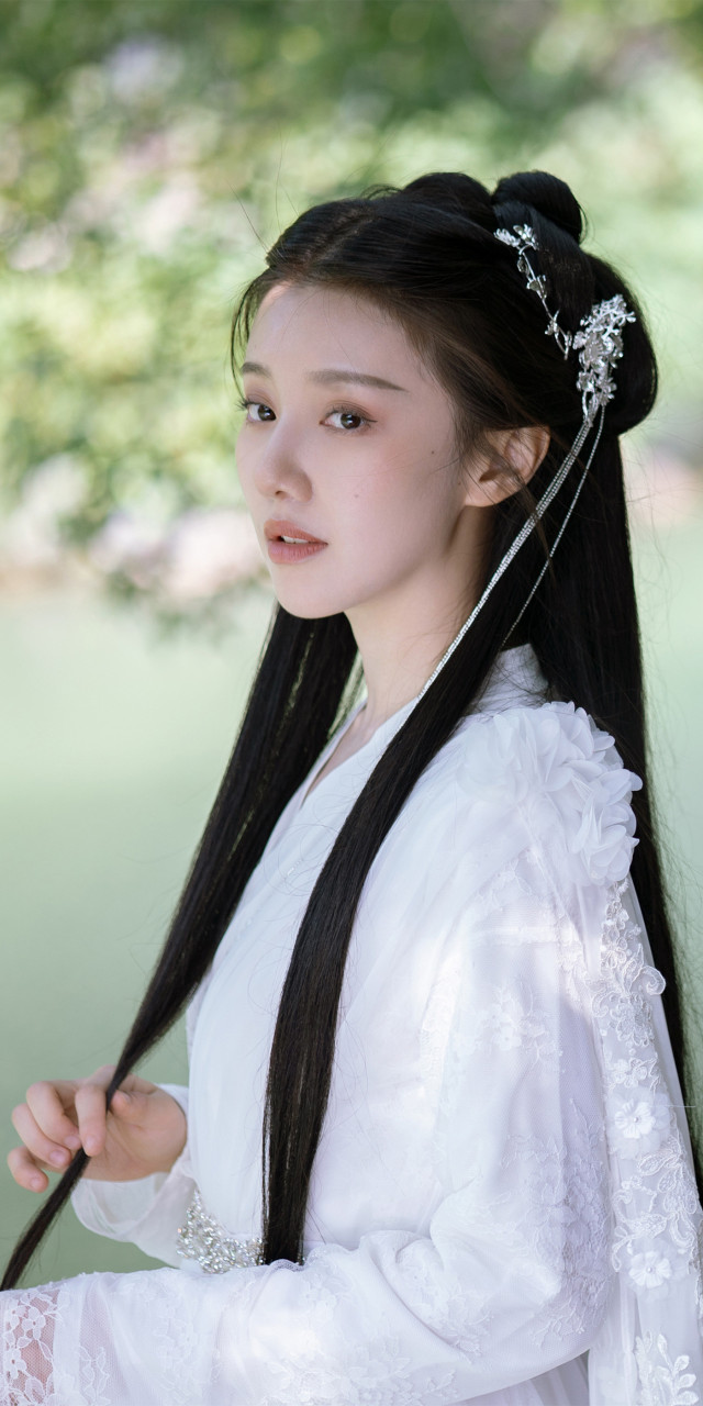 王鹤润白衣古风写真